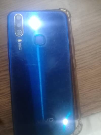 Vivo Y15