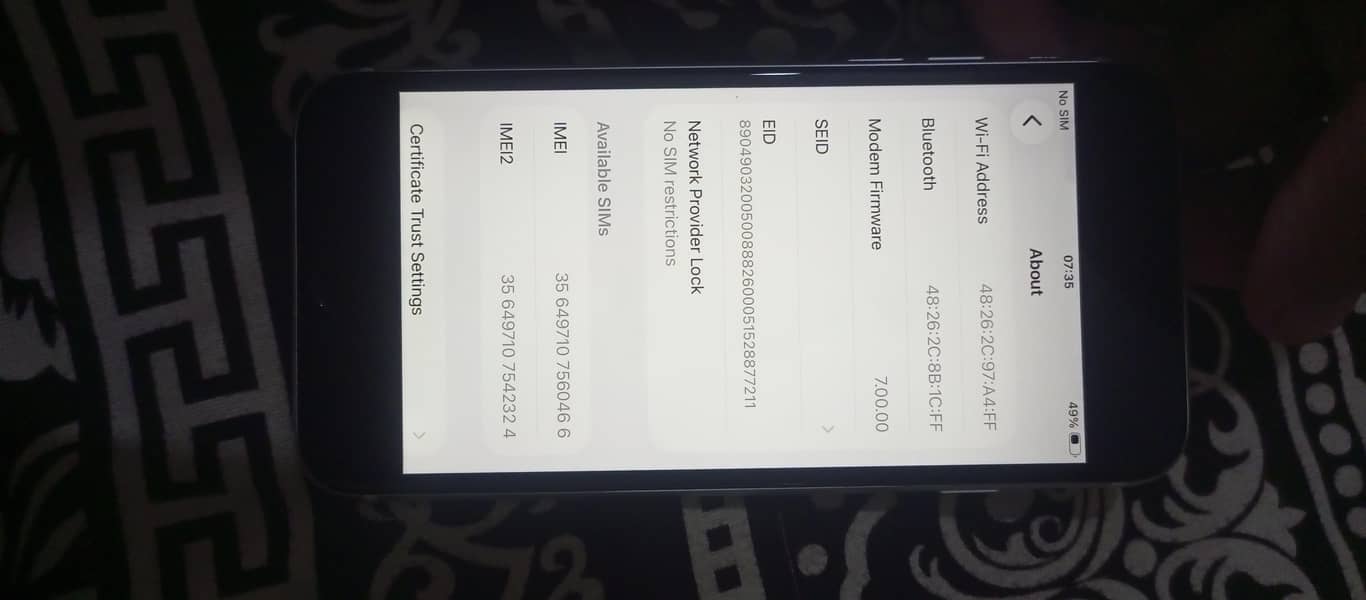 Apple iPhone SE 3