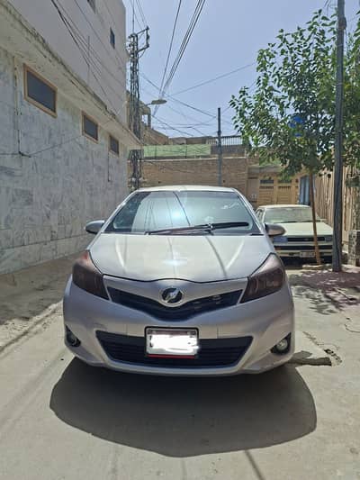Toyota Vitz 2013/2014 Model Good Condition