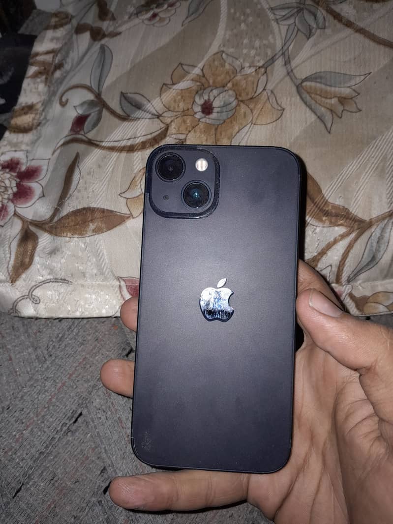 Apple iPhone 13jv 1