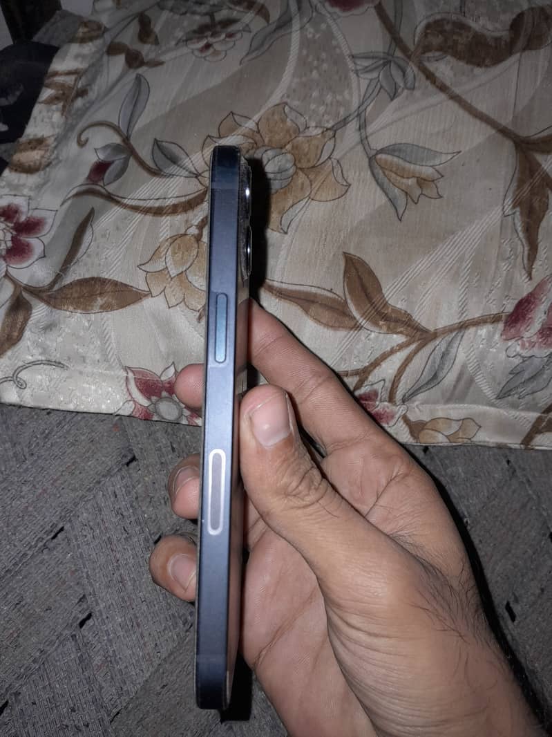 Apple iPhone 13jv 2