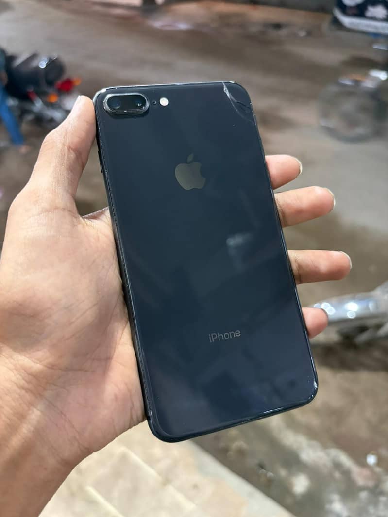 iPhone 8 plus 1