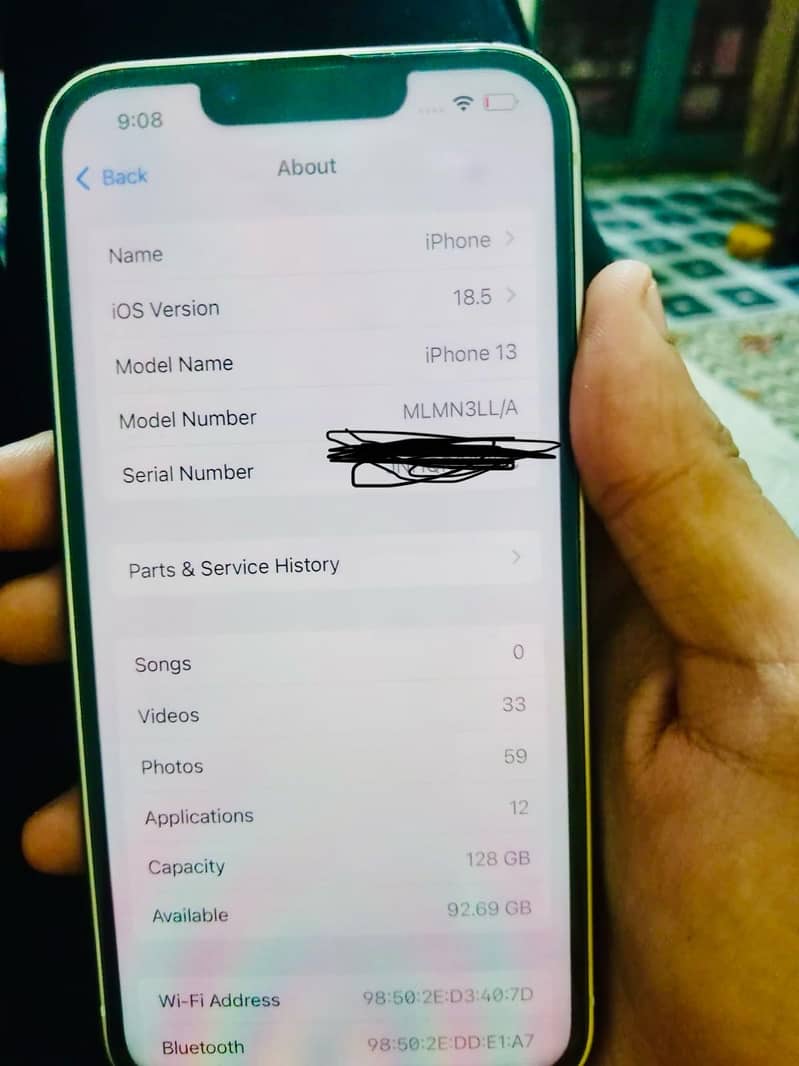 Apple iPhone 13 1