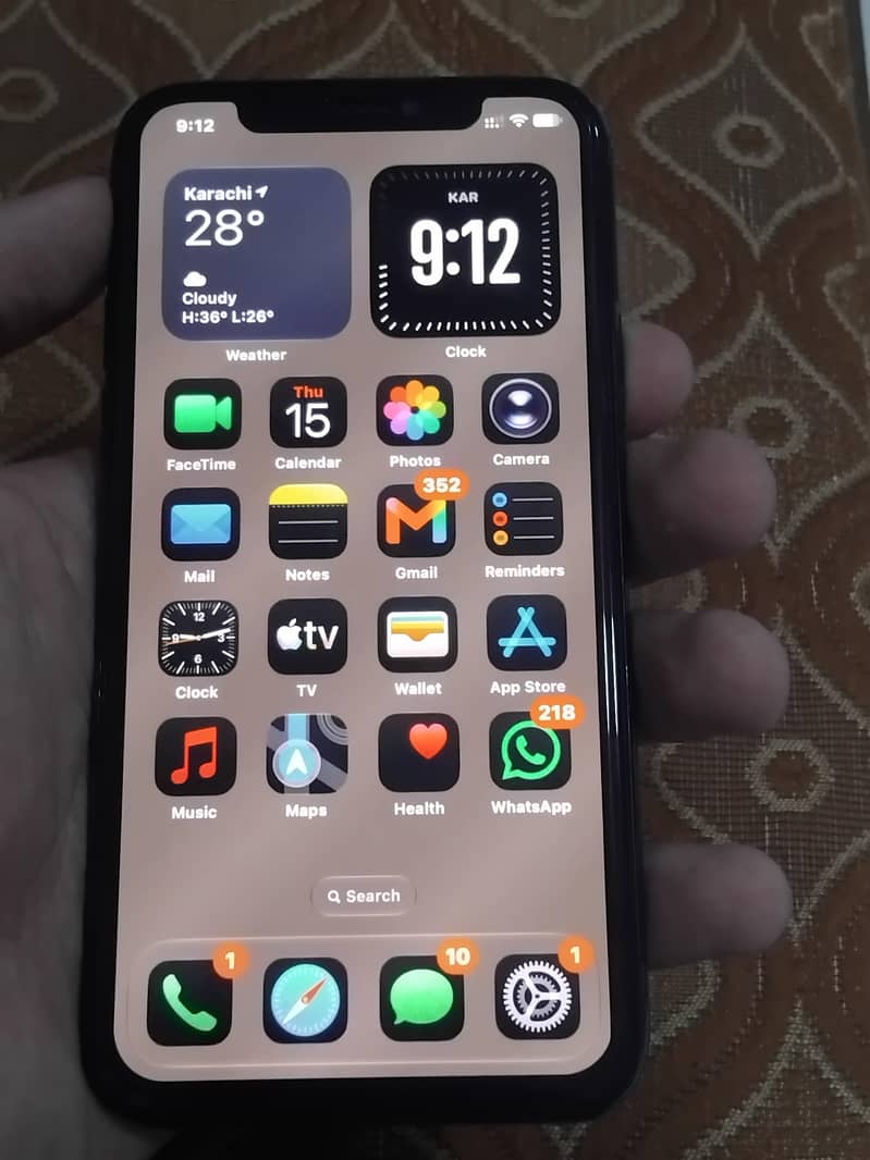 Apple iPhone 11 Pro 2