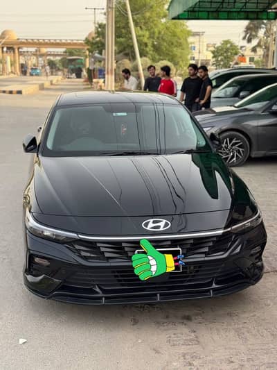 Hyundai Elantra 2025 Hybrid