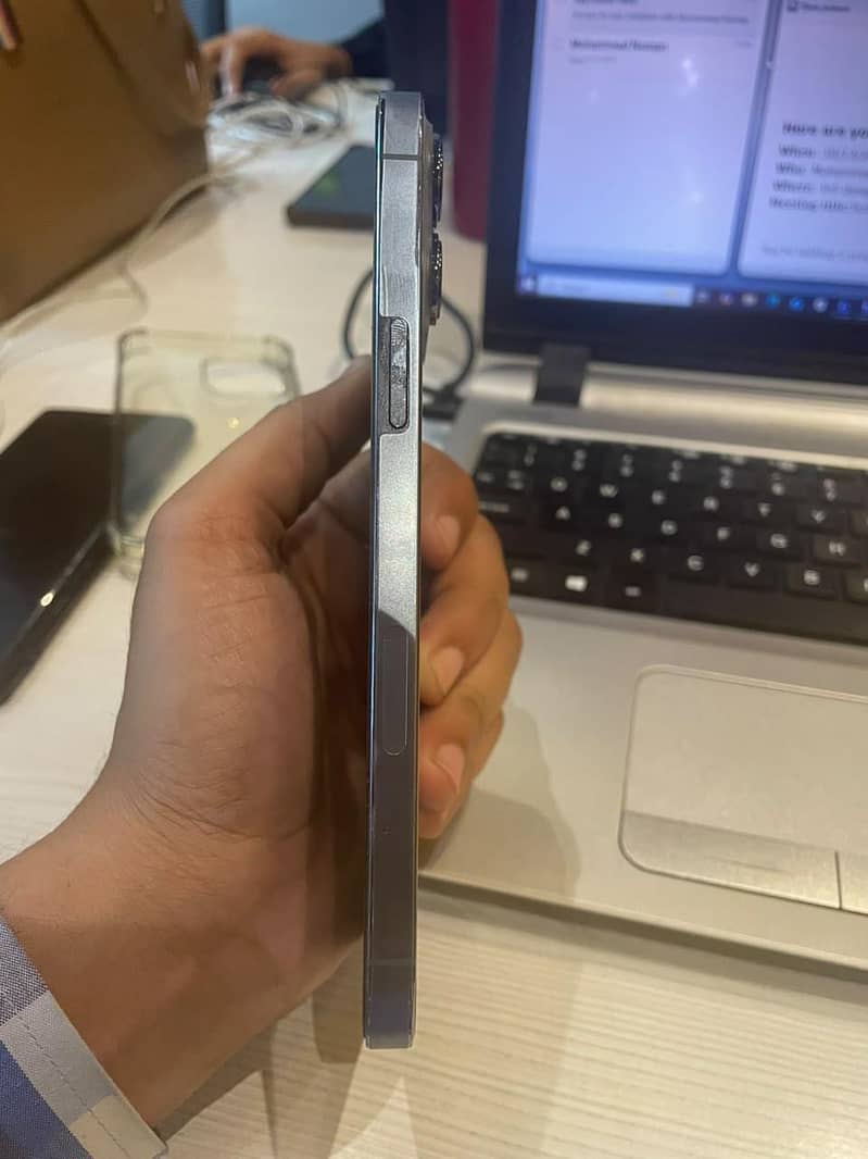 Apple iPhone 13 Pro Max 9