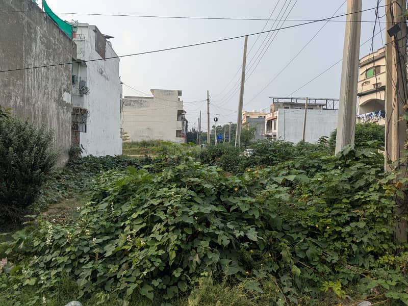 I/14/4 Proper Corner Plot with Extra land 0