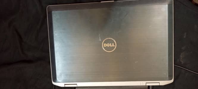 Dell core i7 2nd generation 4/320HDD