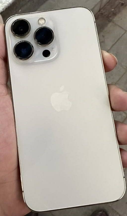 Apple iPhone 13 Pro 5