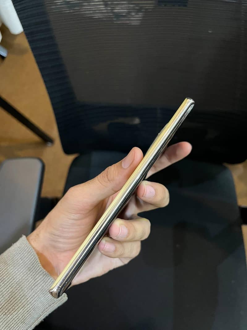 Tecno CAMON 30S 4