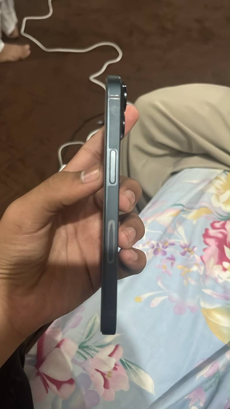 Apple iPhone 14 1