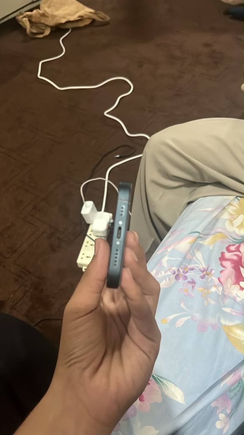 Apple iPhone 14 7