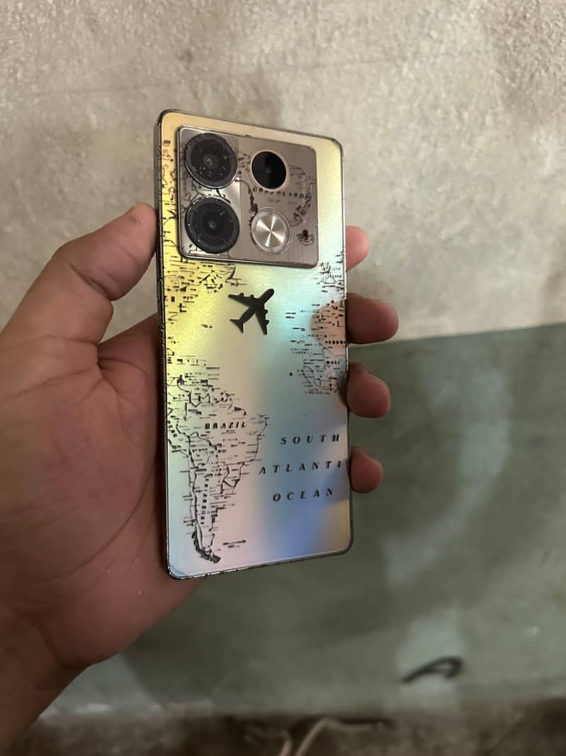 Infinix Note 40 4