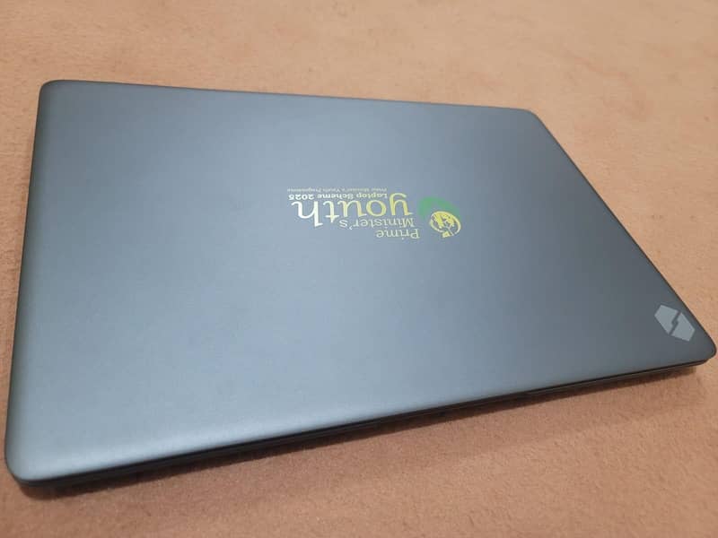 Laptop 0