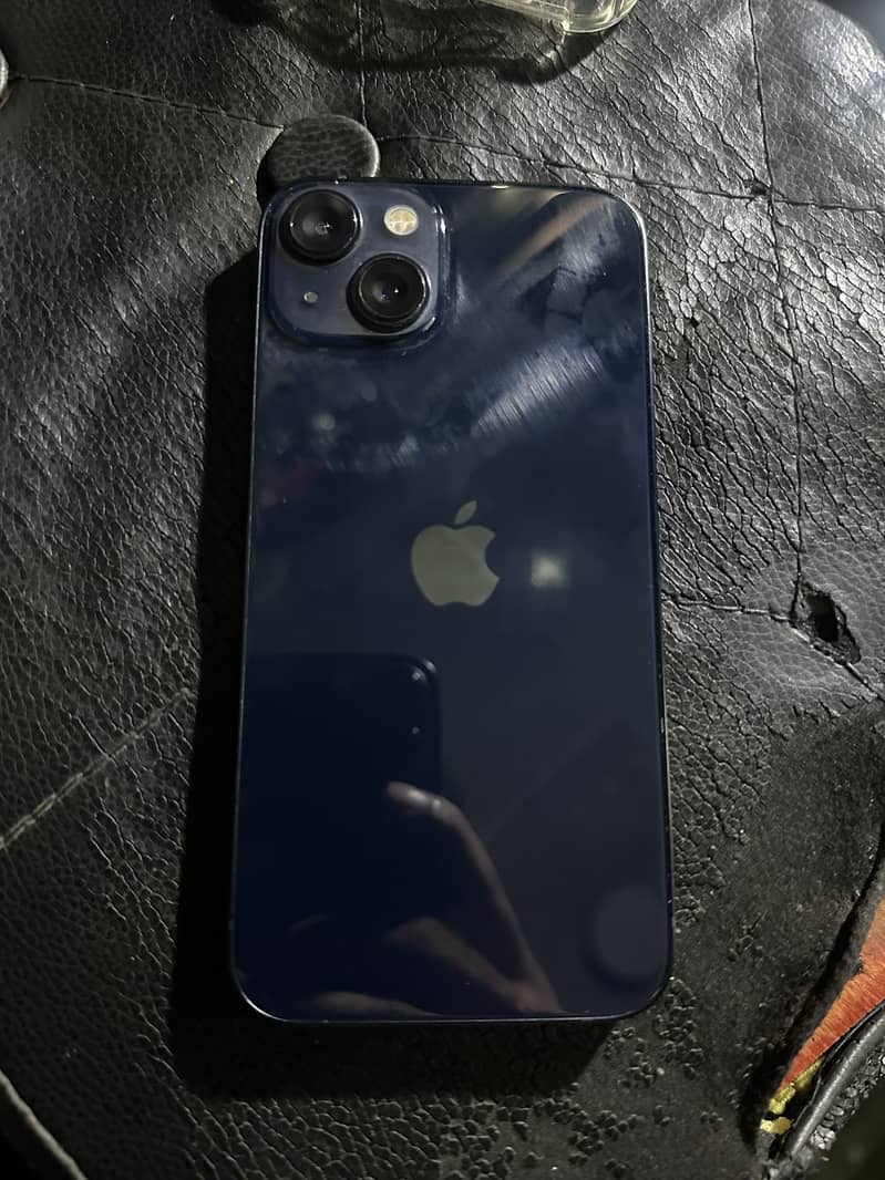 Apple iPhone 13 0