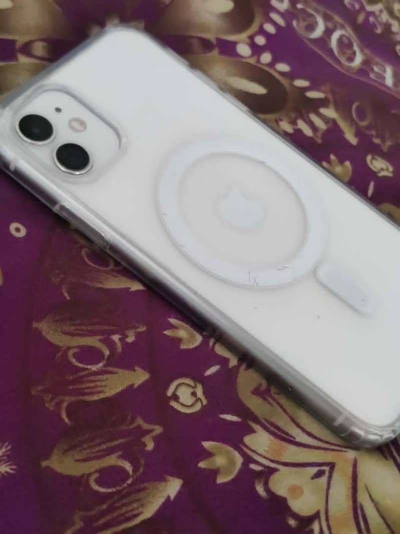 Apple iPhone 11 2