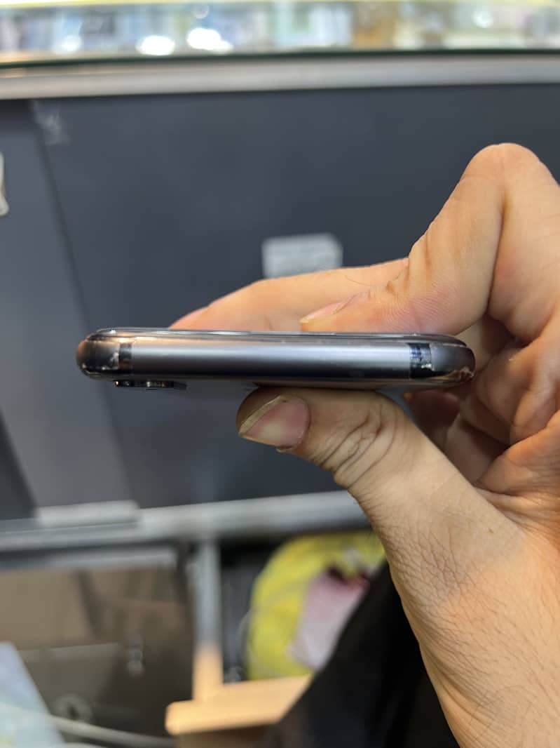 Apple iPhone X 1