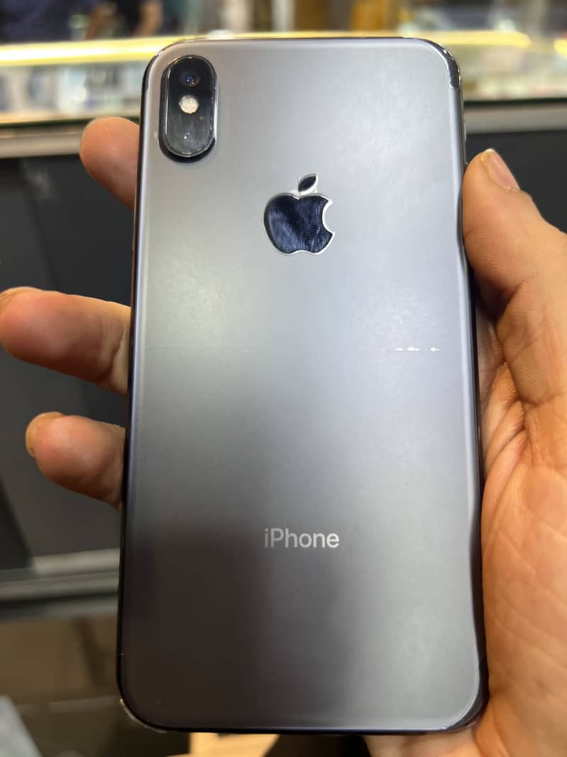Apple iPhone X 5