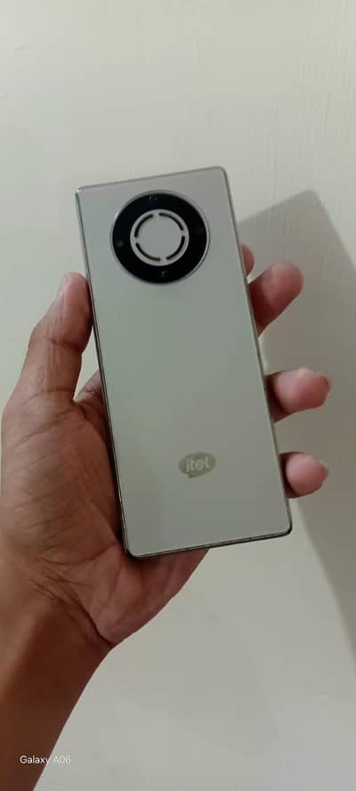 itel power 700