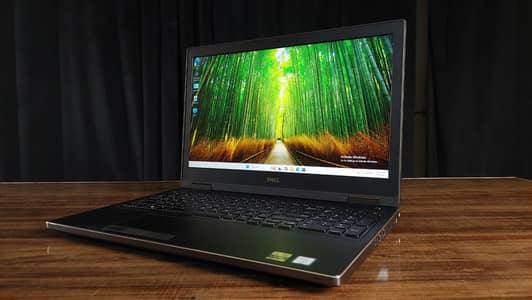 Dell Precision 7530 Xeon E2186 2.9ghz 6core 8gb ddr4 256gb ssd