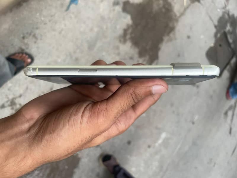 Google Pixel 7 3