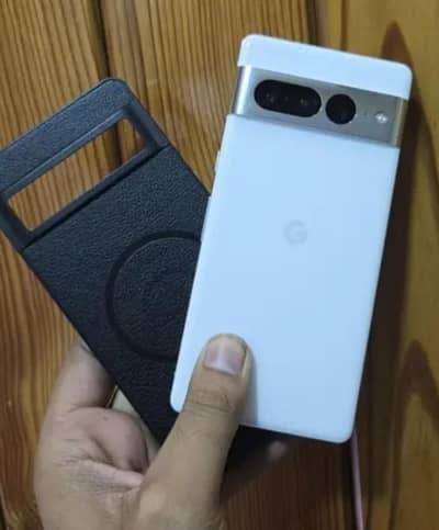 google pixel 7pro 12GB 256GB okay new condition 10 beta 10 water pack