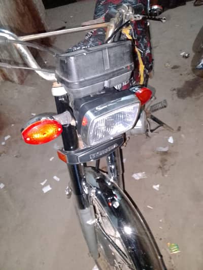 Whatsapp num 03156539544
