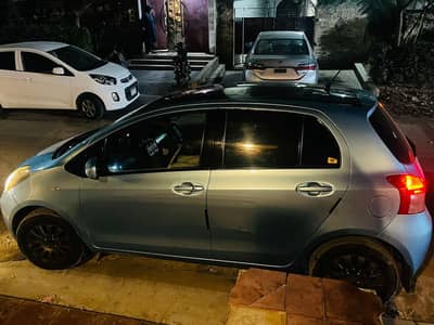 Toyota Vitz 2006