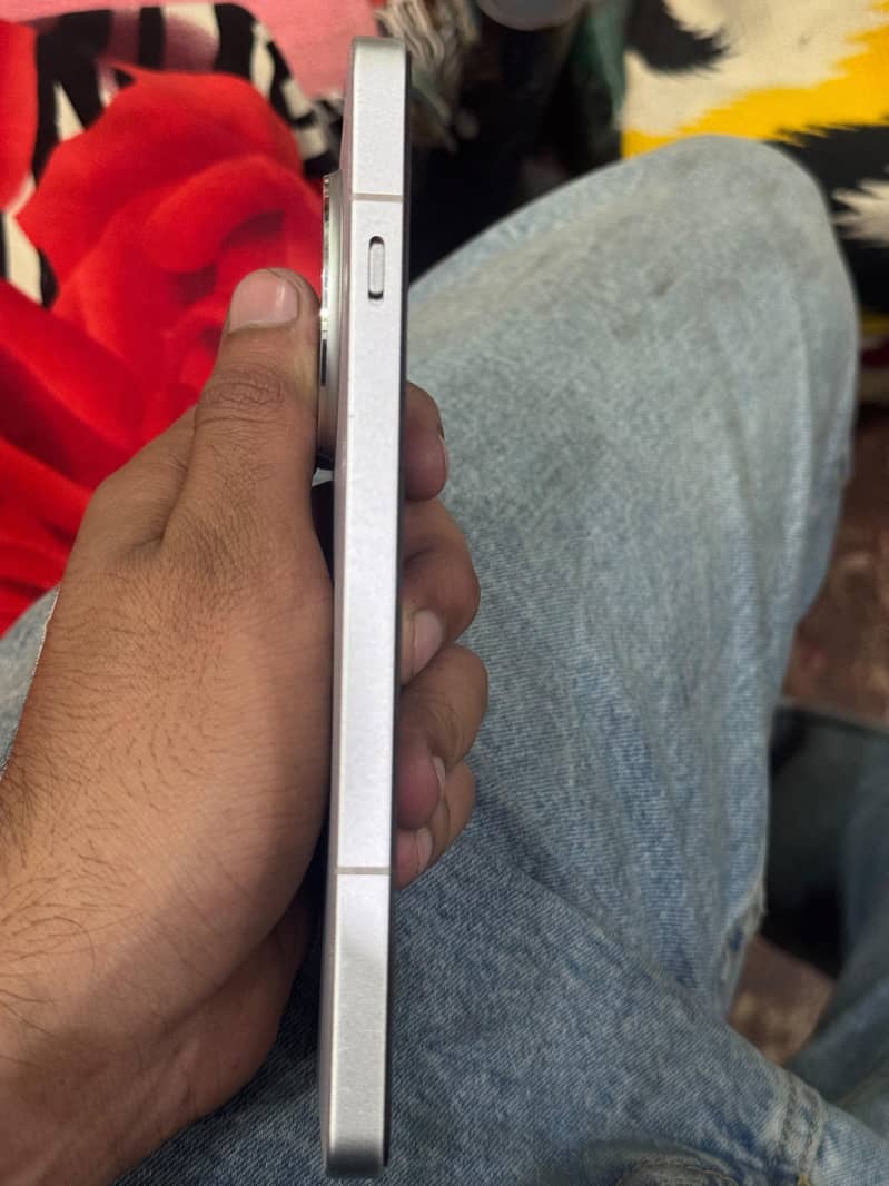 1 One Plus Ace 5 3