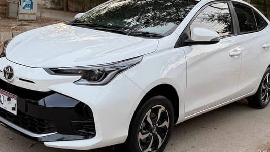 Toyota Yaris cvt 1.3 2026