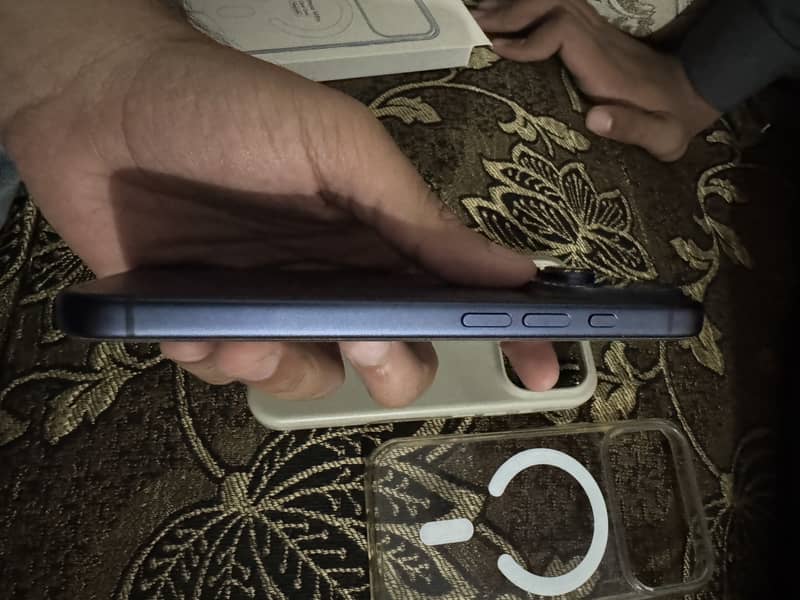 Apple iPhone 17 Pro 1