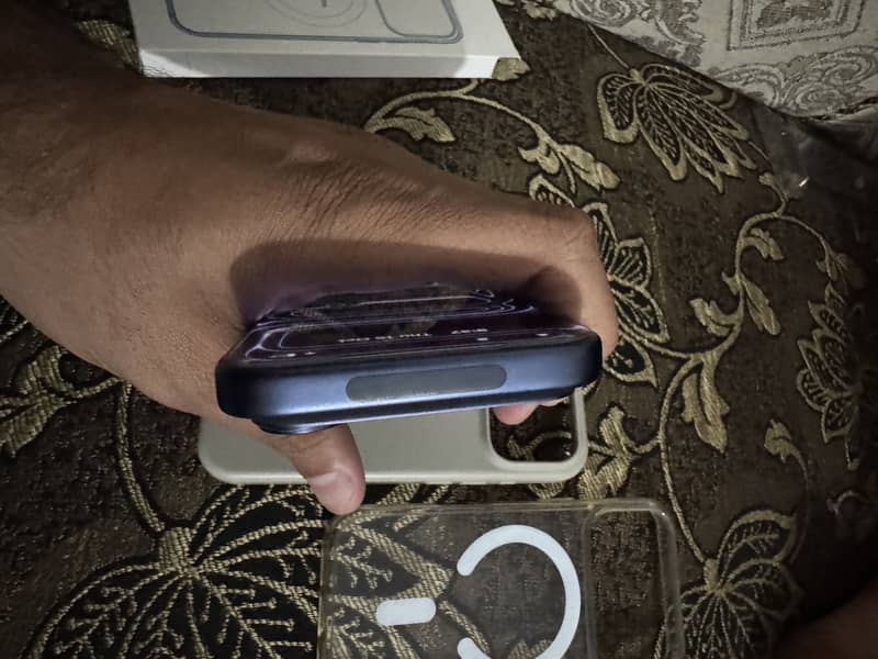 Apple iPhone 17 Pro 6