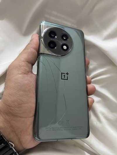 One Plus 11 5G 16+12Gb 256Gb