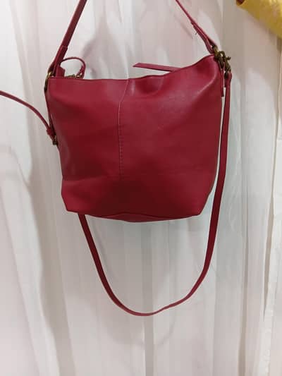 hand bag