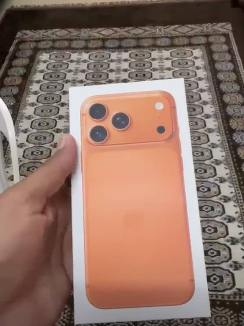 Apple iPhone 17 Pro Max 2