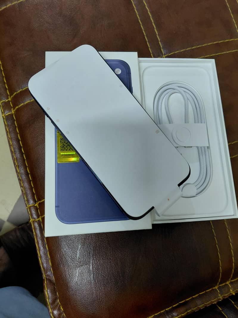 Apple iPhone 17 Pro Max 2
