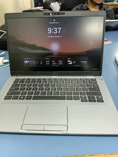 Dell lattitude 5410 full best condition 16 /256 touch screen