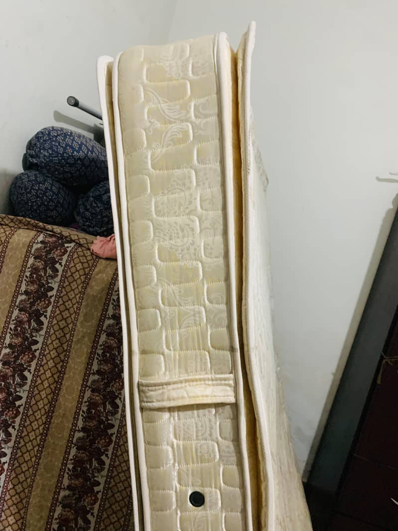 mattress 2