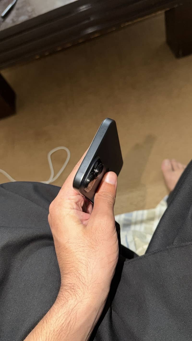 Apple iPhone 15 1
