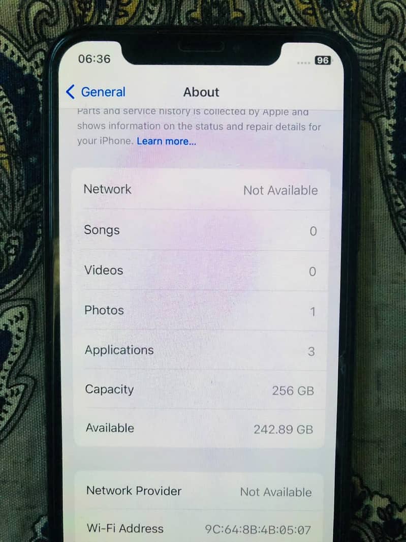 Apple iPhone X 4