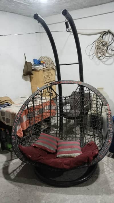 lush condition jhula no damage no repair