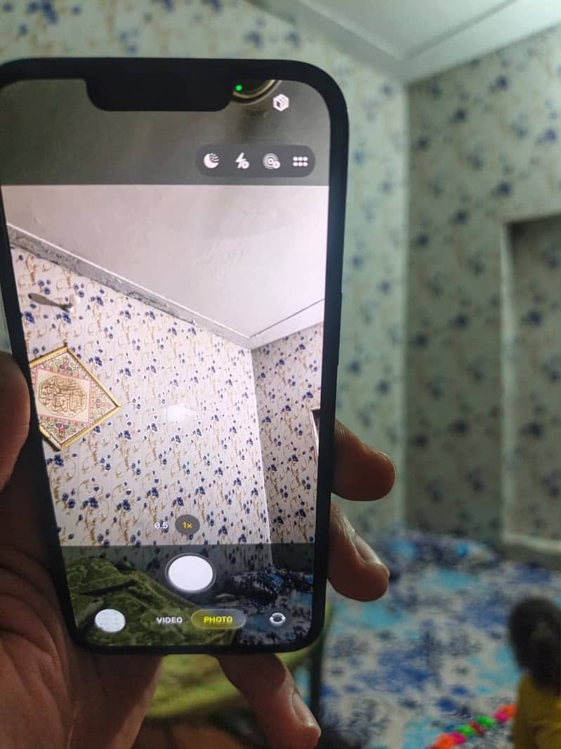 Apple iPhone 14 Pro 0