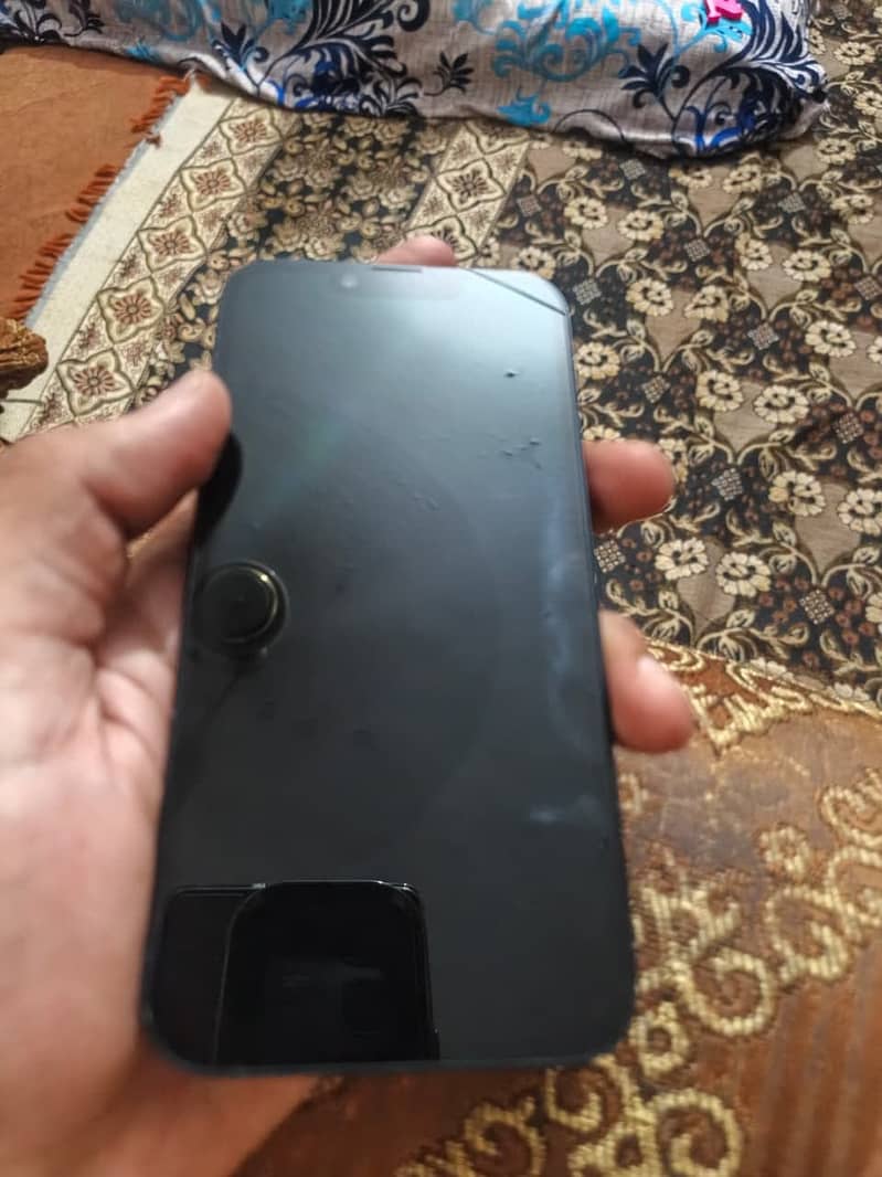 Apple iPhone 14 Pro 2
