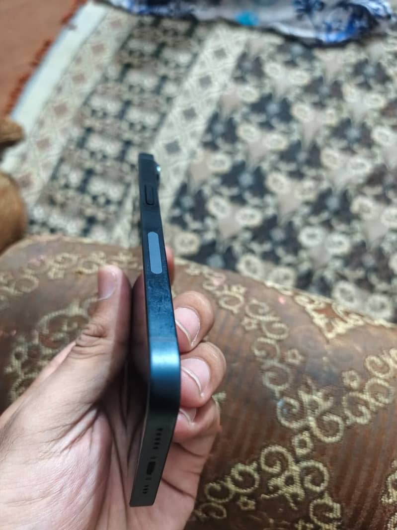 Apple iPhone 14 Pro 9