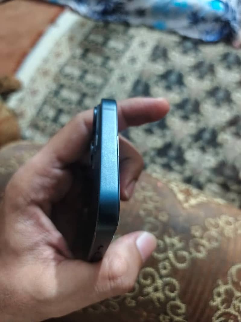 Apple iPhone 14 Pro 11