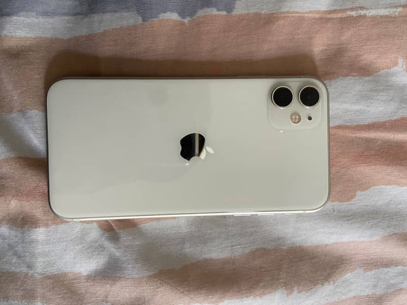 Apple iPhone 11 0