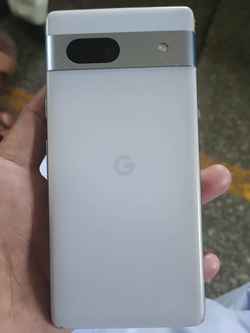 Google Pixel 7a 4
