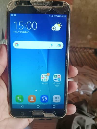 Samsung Mobile J7