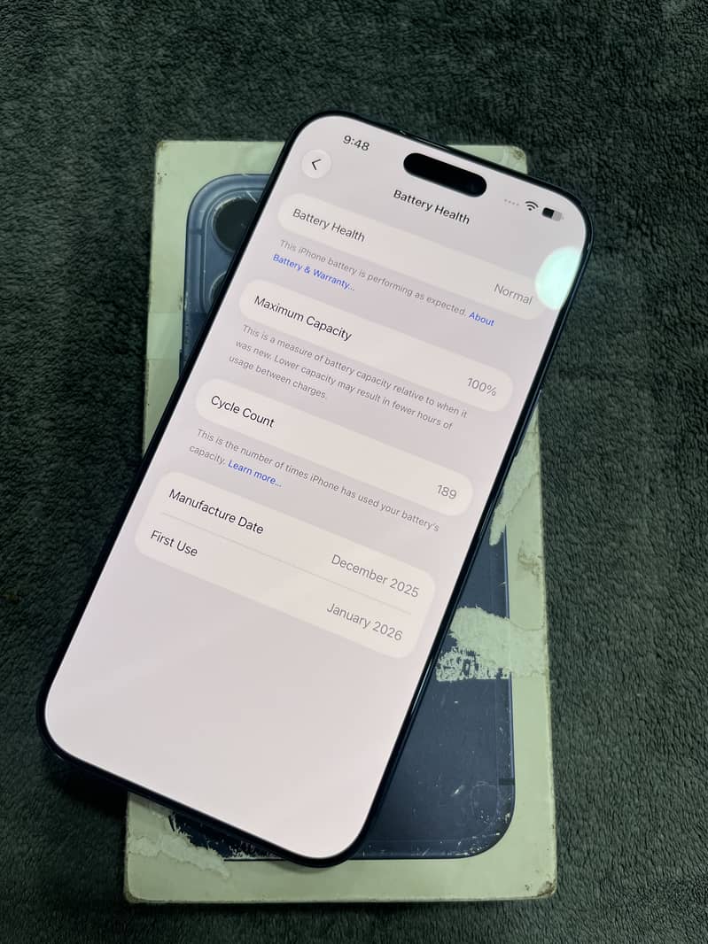 Apple iPhone 17 Pro Max 2
