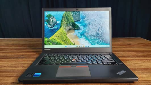Lenovo Thinkpad T450s Core i5 5th gen 8gb 128gb nvme
